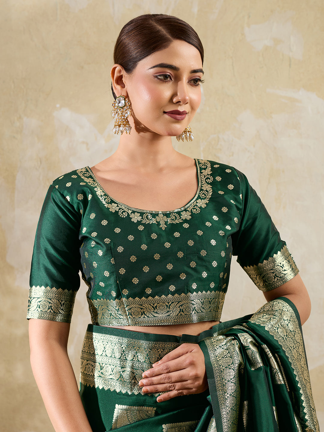 Sutriti Dark Green Banarasi Soft Silk Saree for Women Festive Wedding PSofty Wear Ethnic Saree