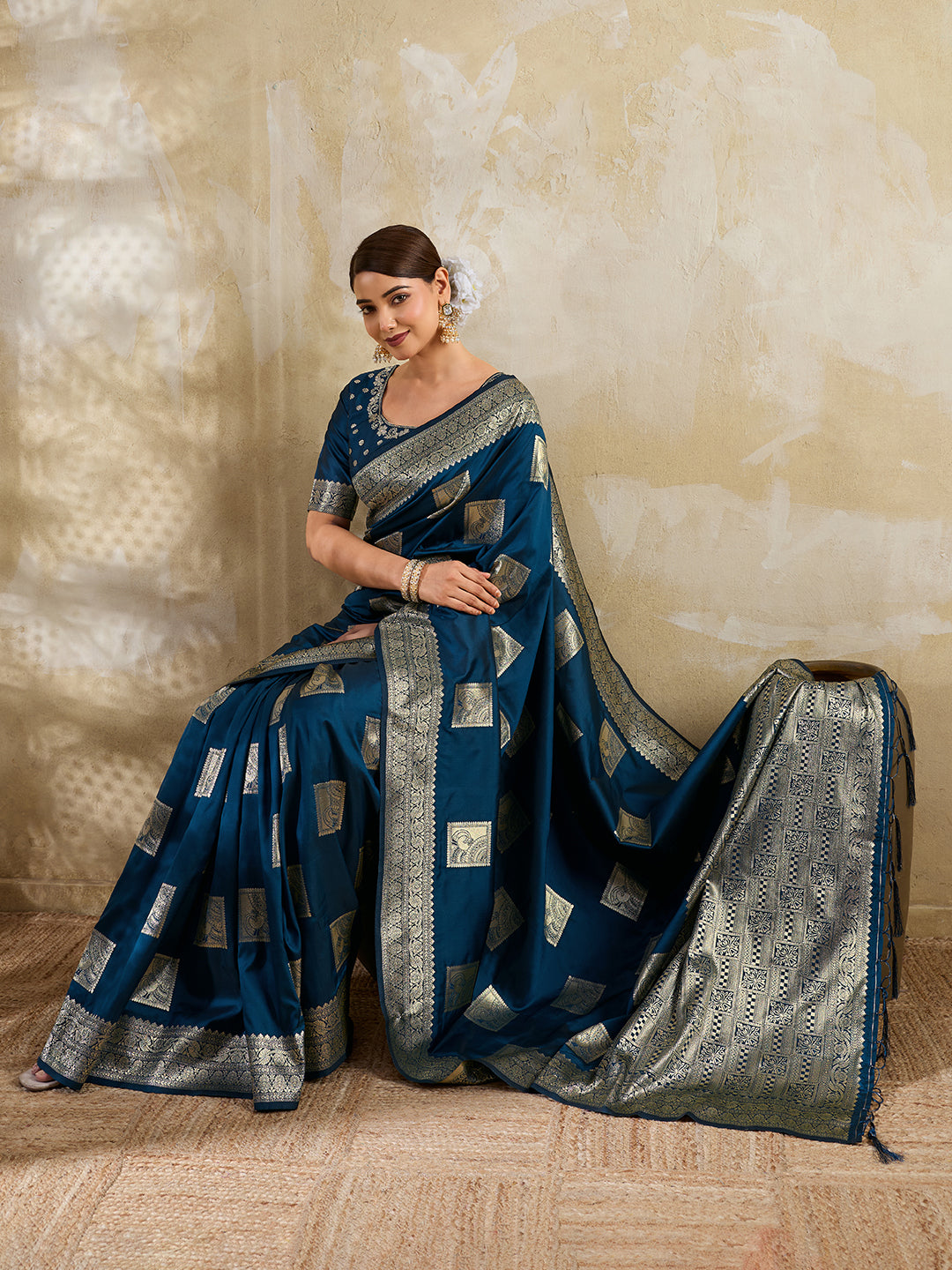 Sutriti Navy Blue Banarasi Soft Silk Saree for Women Festive Wedding PSofty Wear Ethnic Saree