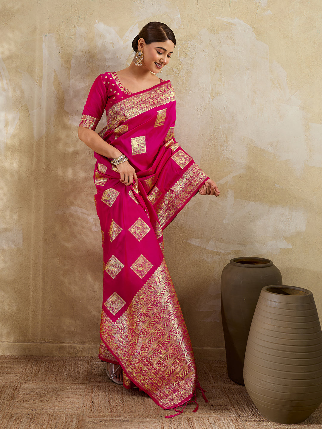 Sutriti Rani Pink Banarasi Soft Silk Saree for Women Festive Wedding PSofty Wear Ethnic Saree