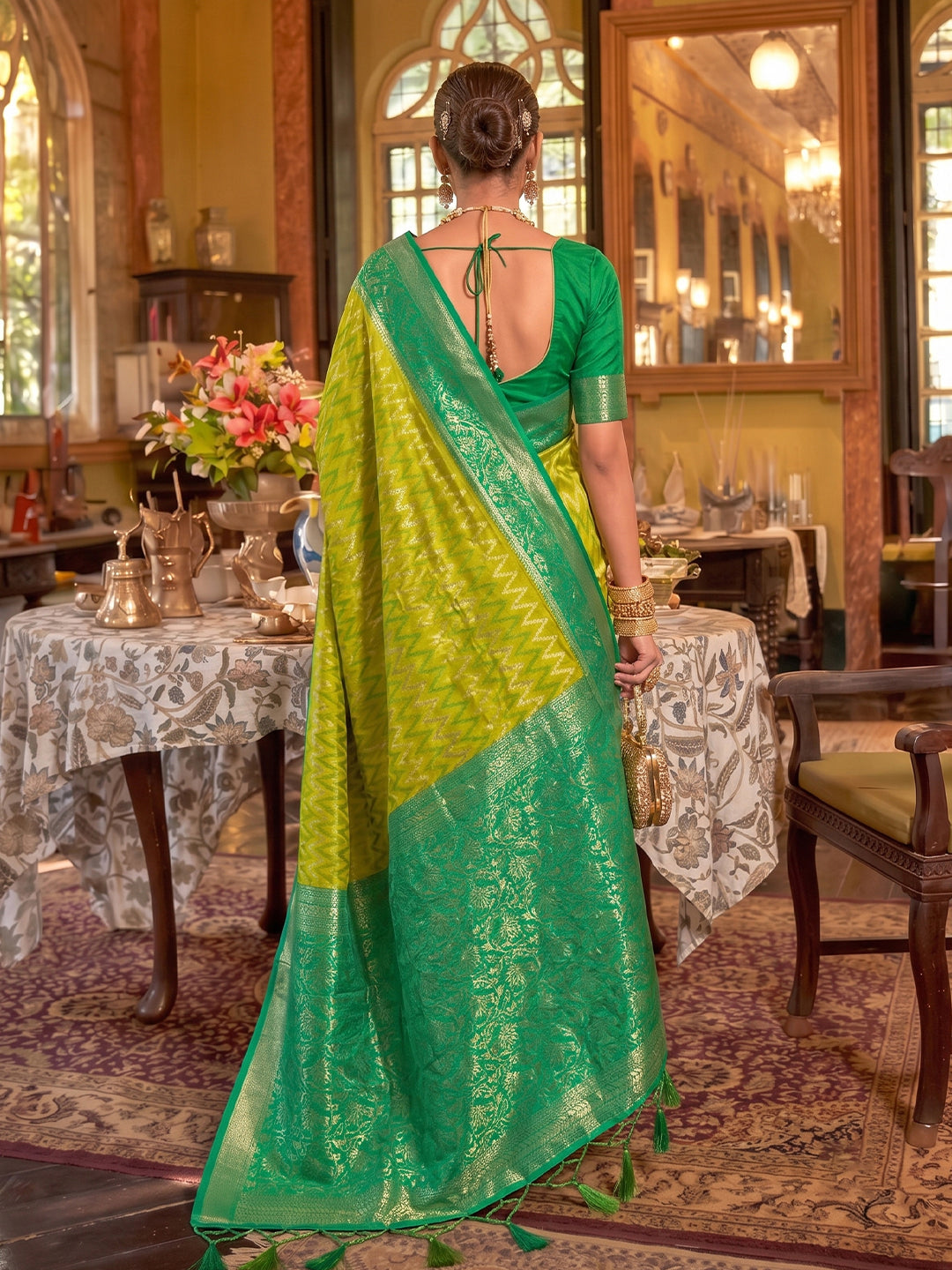 Sutriti Light Green Banarasi Silk Saree For Women | Exquisite Woven Wedding Ethnic Wear