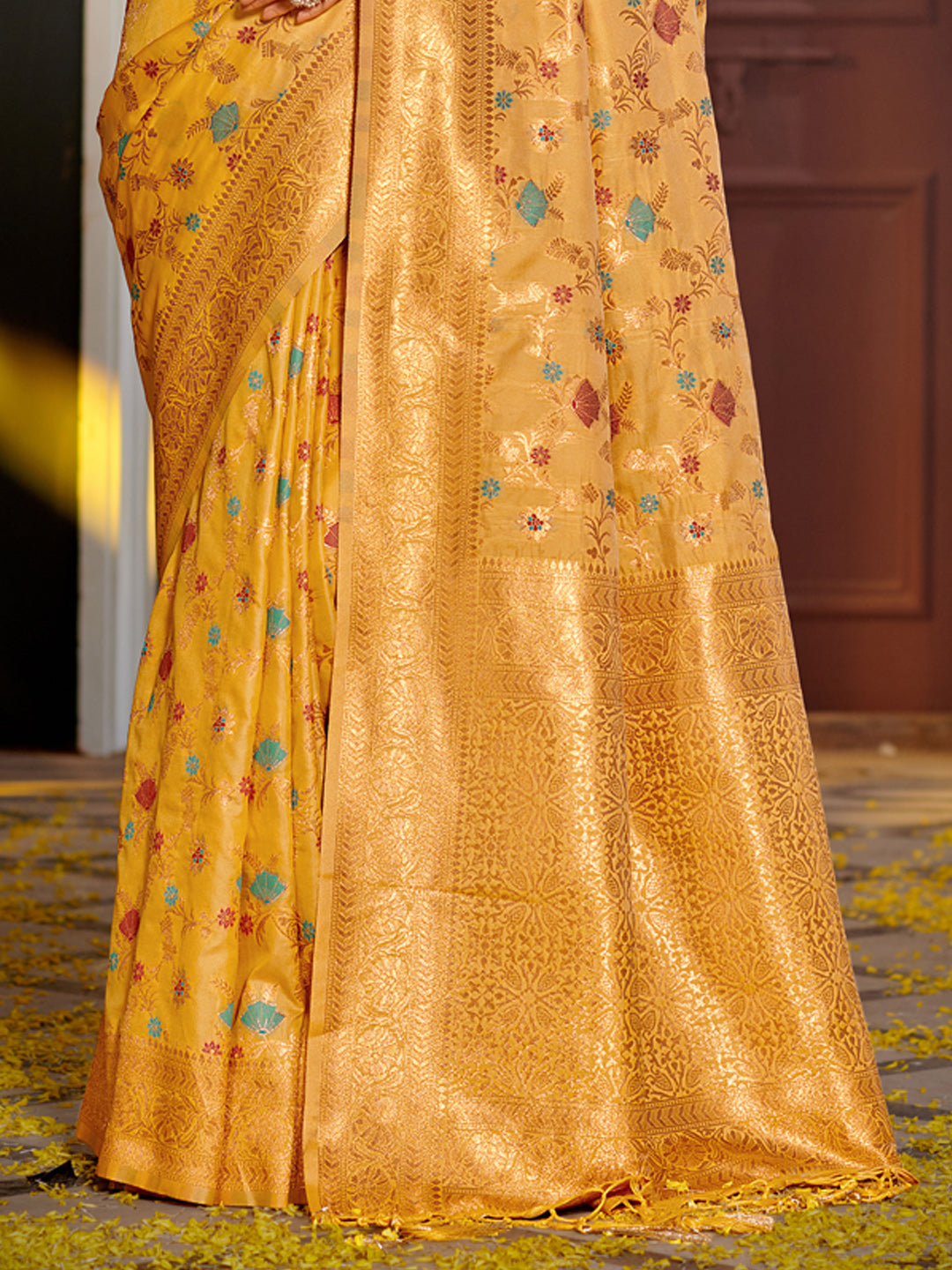 Mustard gold woven floral zari silk blend saree for women with rich zari border and blouse piece
