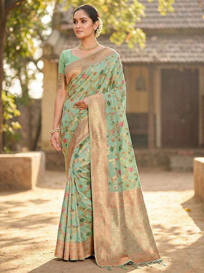 Sutriti Graceful Sea Green Banarasi Silk Saree with Golden Zari Woven Border & Floral Jaal – Wedding & Festive Wear