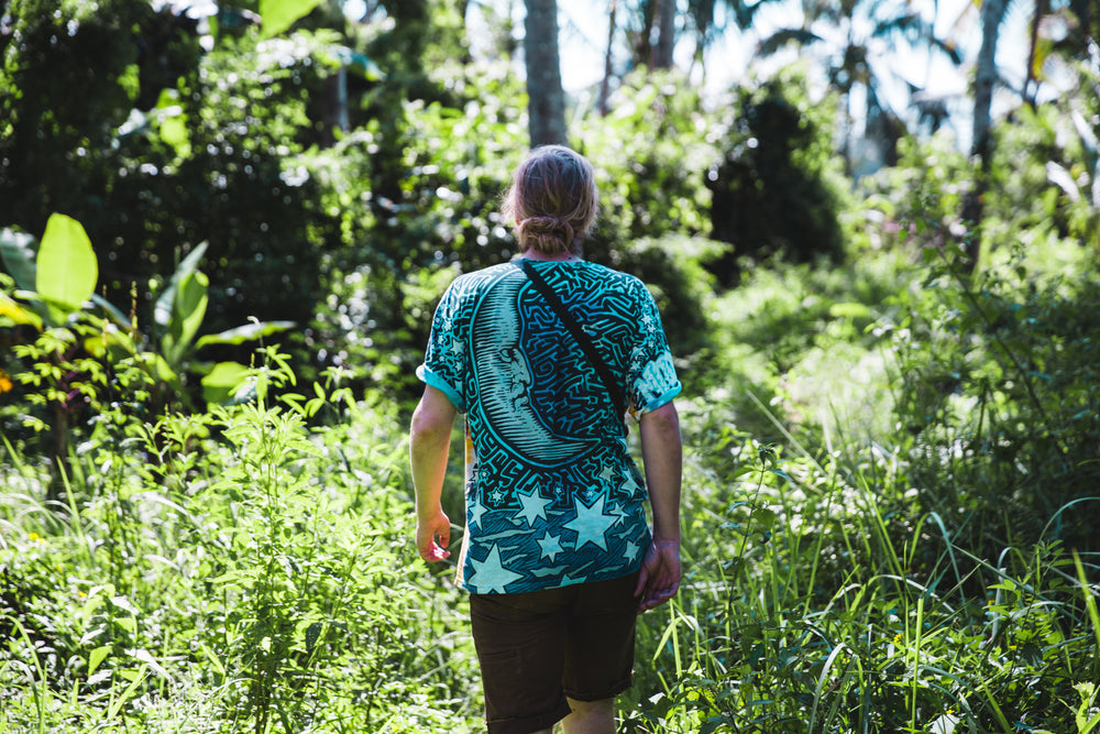 Emerald green woven saree with antique gold border and heavy jacquard pallu for women